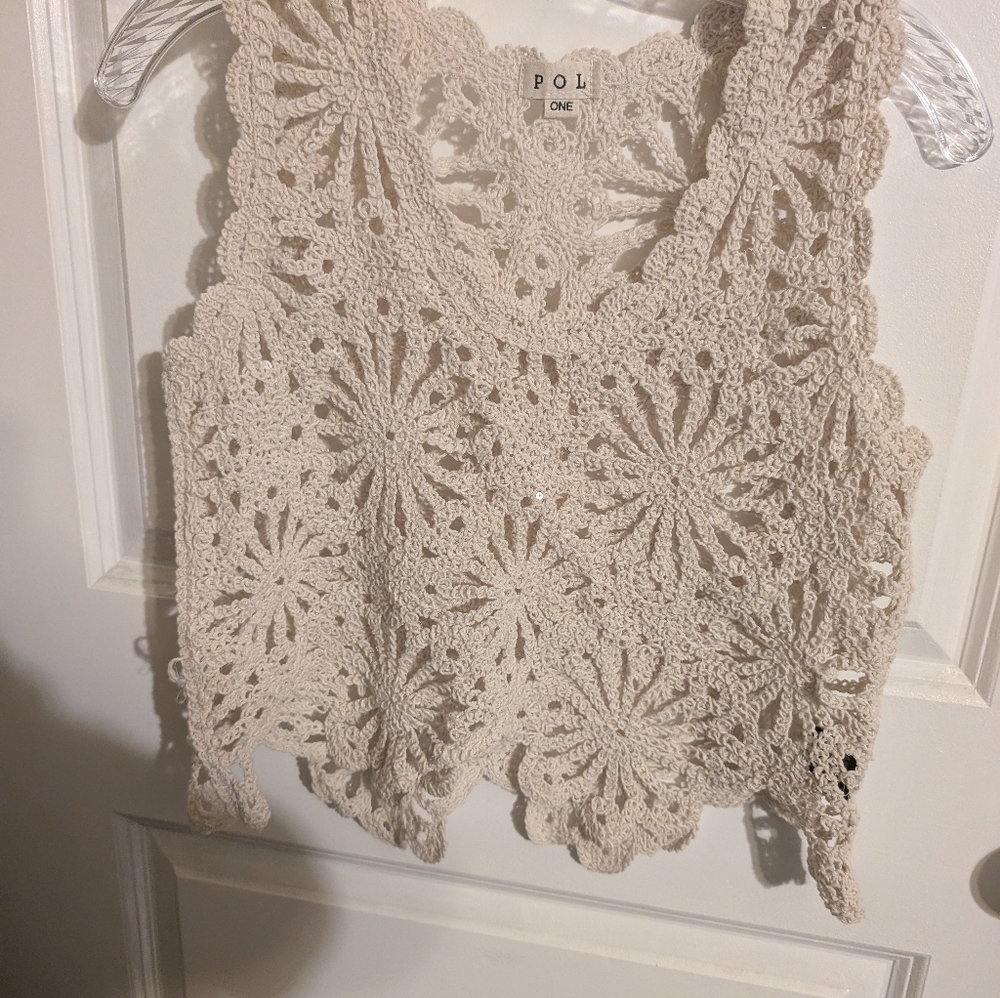 POL Natalie Lace Crochet Crop Top Cream - Picture 8 of 10